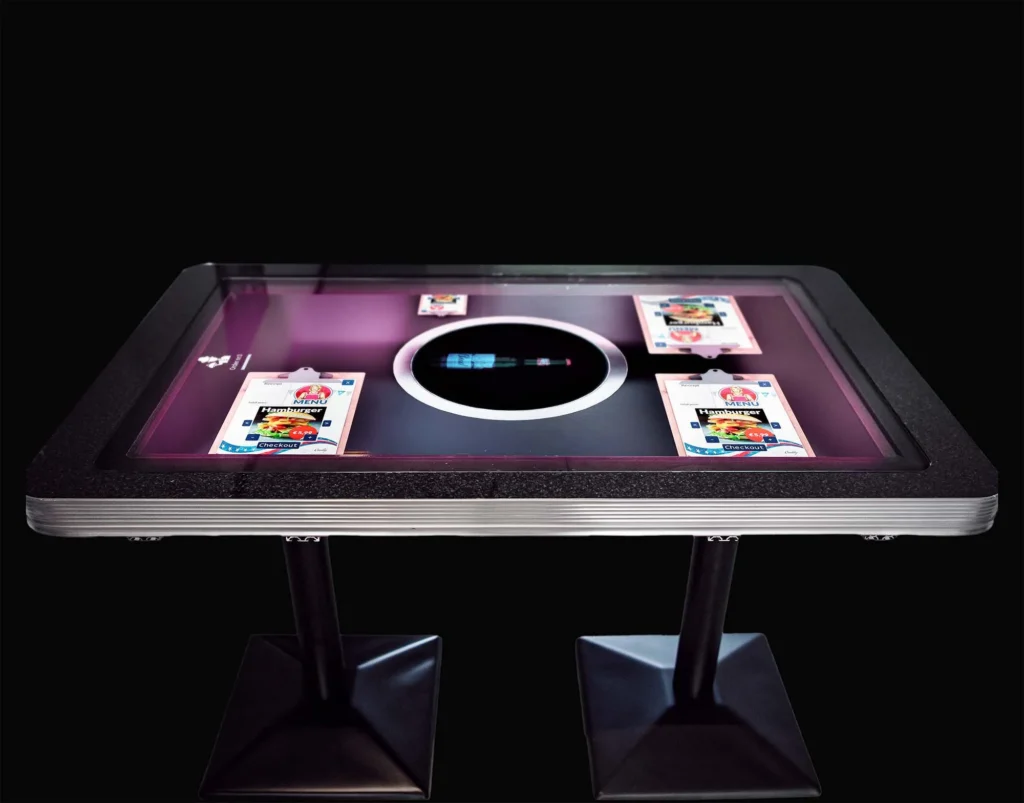 Interactive 60s Diner: Smart Touch Table - Showcase visual door Legendary Story